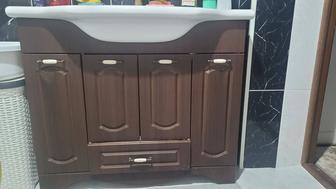 Ваннная тумба с зеркалом