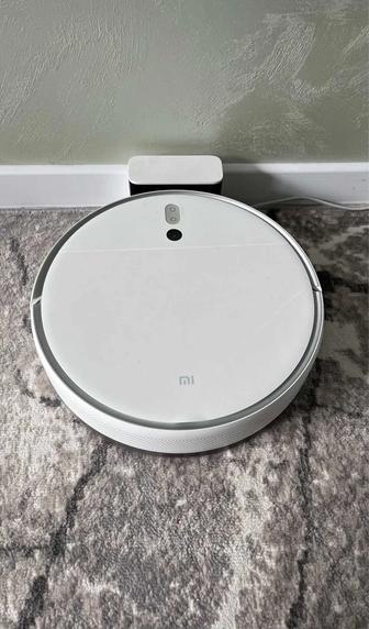 Продам робот пылесос Xiaomi mi robot vacuum mop 2