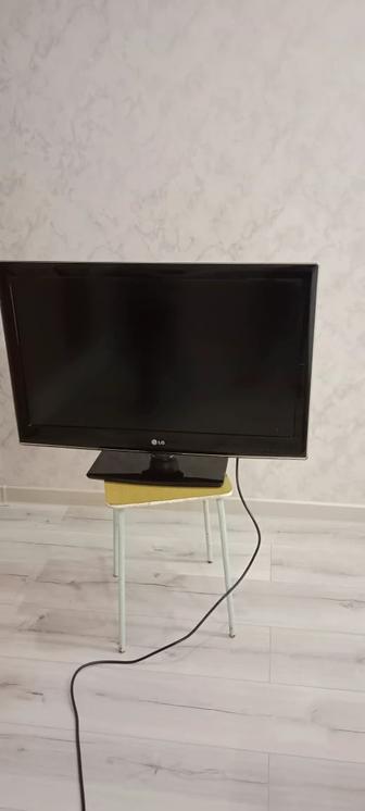 Телевизор LG 32LV2500