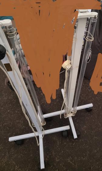 Медицинская бактерицидная лампа и установка продам