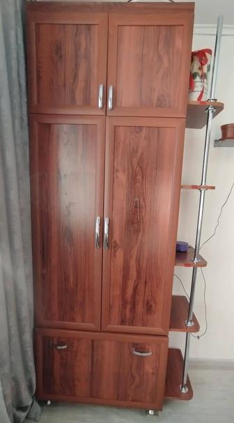 Продам шкаф недорого