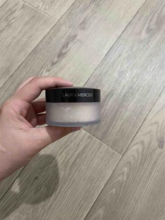 Пудра от Laura Mercier original