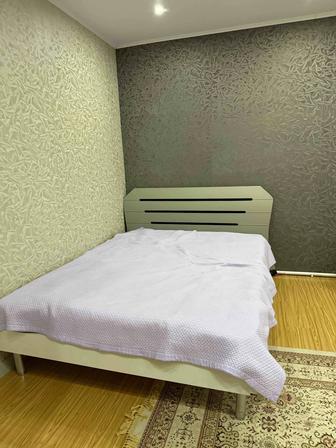 продам кровать в матрасом б/у в хорошем состоянии