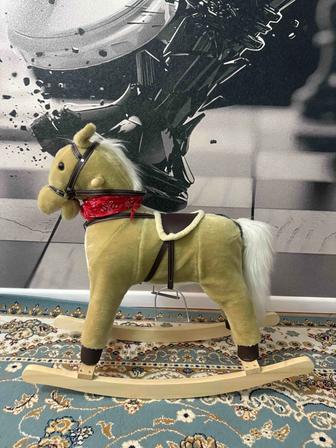 Детская лошадка