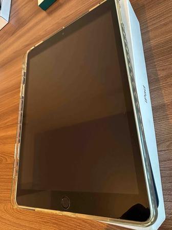 Apple iPad 10.2 2021Wi-fi 10.2 дюйм 3гб/256гб