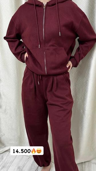 СКИДКИ, новые костюмы по самым доступным ценам