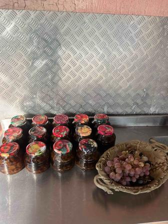Продам домашнее виноградное варенье