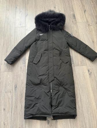 Продам женский пуховик
