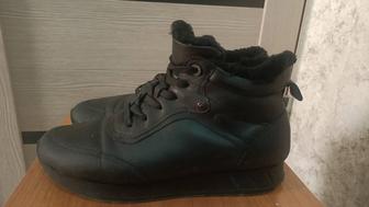 Женские сапоги