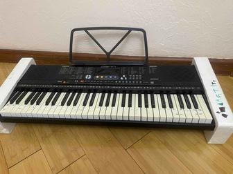 Продам синтезатор