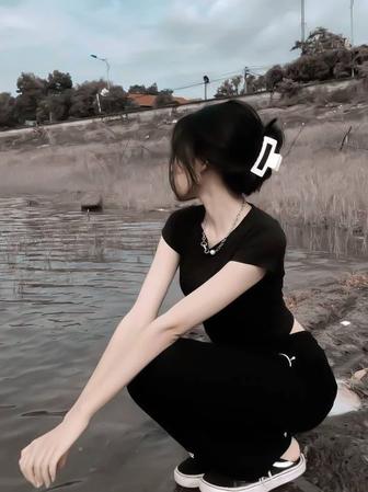 Көмекші жұмысшы
