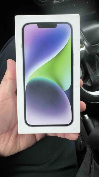 Продам Айфон 14