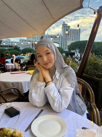 Репетитор турецкого и английского языка.