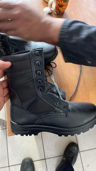 Продам берцы Армейские