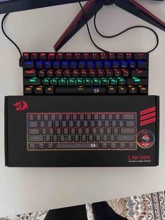 продам игровую механическую клавиатуру