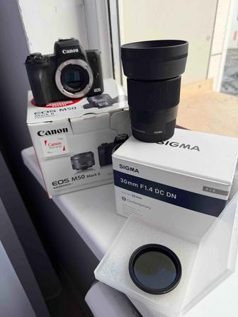 Продам canon m50 mark ii и sigma 30 mm 1.4