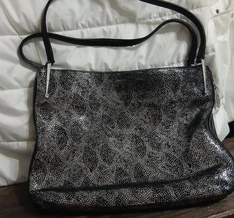 Продам женскую сумку