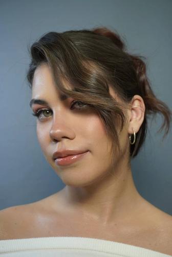 Визажист / стилист по волосам