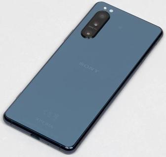 Продам Sony Xperia 5 ii
