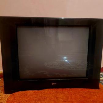 Телевизор новый LG в хорошему состоянии