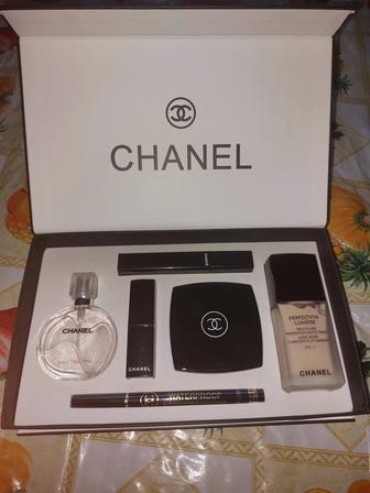 Набор от Chanel