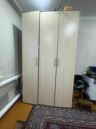 Продам шкаф