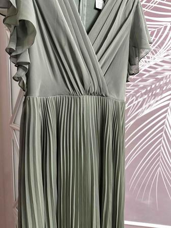 Платье нарядное