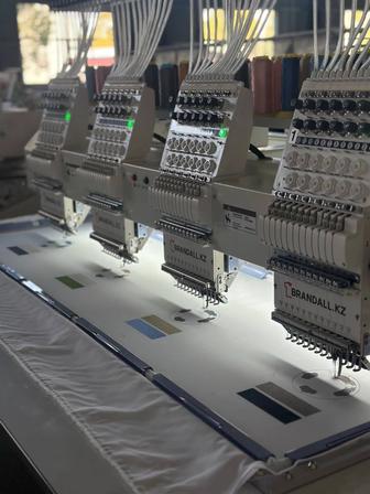 ВЫШИВАЛЬНАЯ 4 ЕХ ГОДОВАЯ МАШИНА ПОД ЗАКАЗ