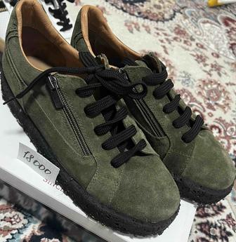 Лоферы, кроссы