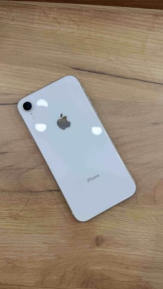 Продам iPhone XR, 128 ГБ, 79% АКБ, IOS 14.8