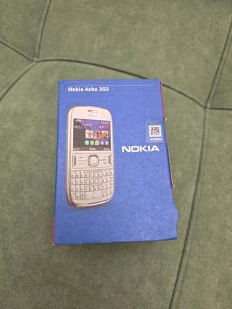 Nokia Asha 302 новый нераспечатанный