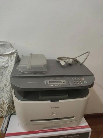 МФУ Canon MF3228