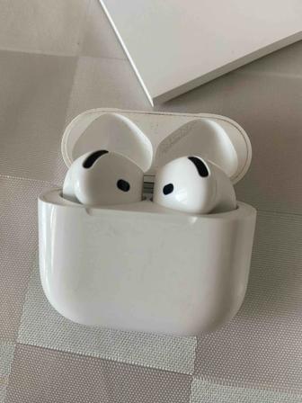 Продам AirPods 4