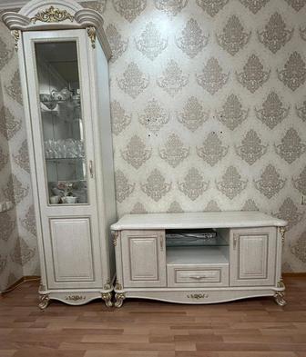 Шифоньер и тв подставкой тумба