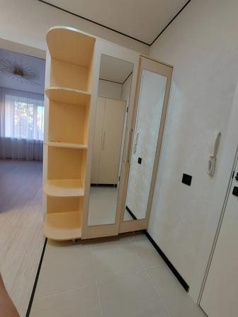 Продам шкафы для прихожей
