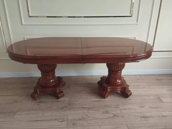 Продам гостинный стол
