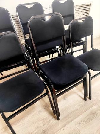 Продам стулья офисные,