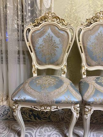 Стулья в гостиную