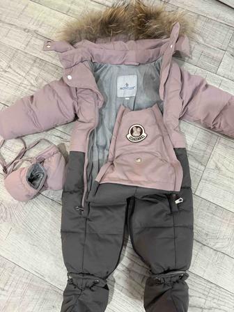 Зимний комбинезон Moncler