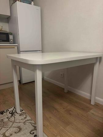 Белый стол из лдсп 70х110 см