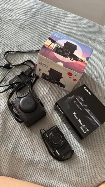 Canon G7X Mark II
