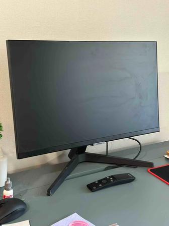 Монитор Samsung Smart M5 24 (S24AM506NI)