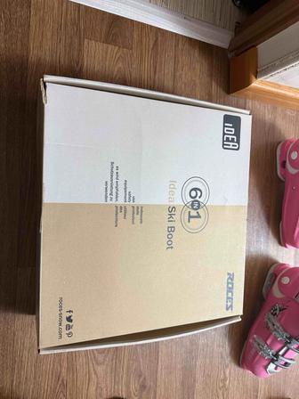 Продам горнолыжные регулируемые детские ботинки Races размер 34.5-38