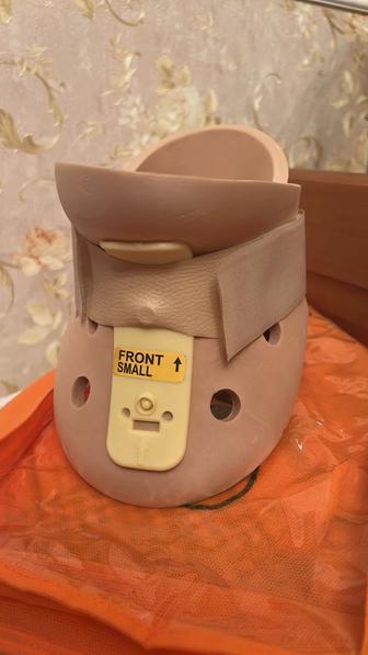 Шейный корсет (бандаж)