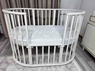 Продам кроватку манеж