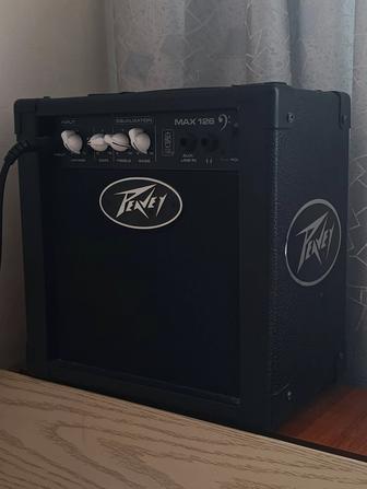 Комбоусиоистель Peavey max 126 bass