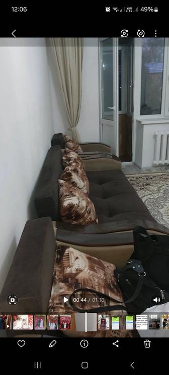 Диван с креслом