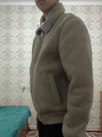 Бежевые Дубленка