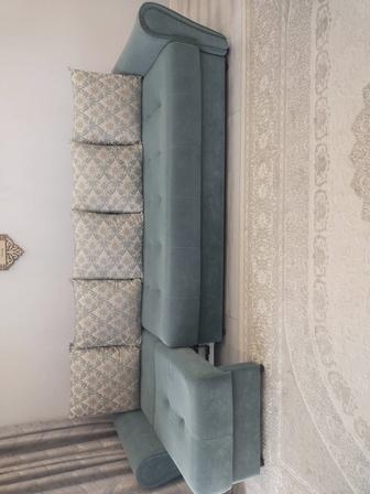 Диваны и кресла