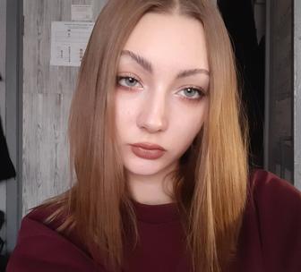 Официант / официантка